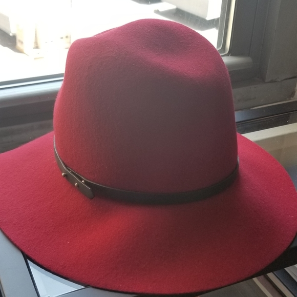 Hat - Picture 2 of 2